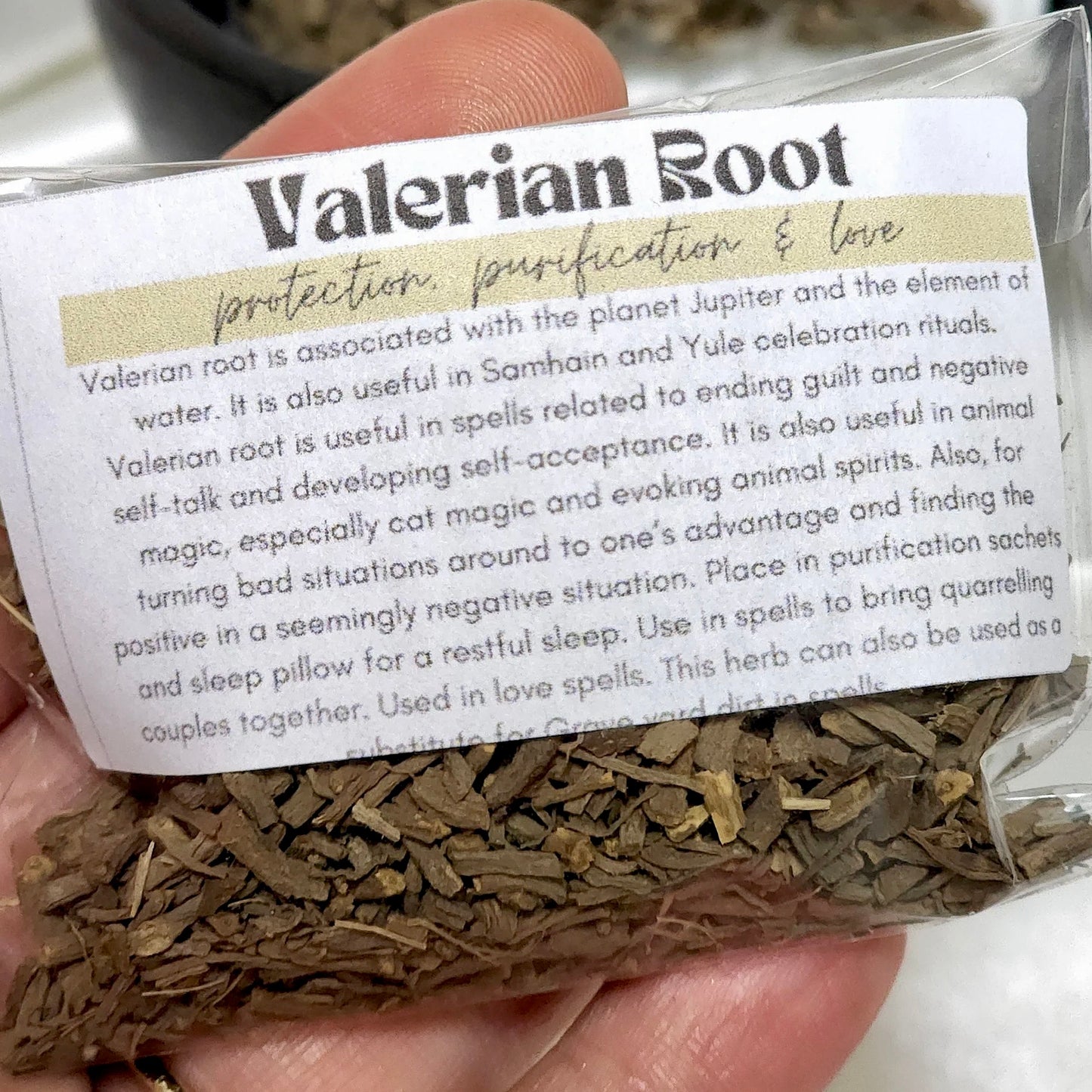 Valerian Root | Witchcraft Herbs