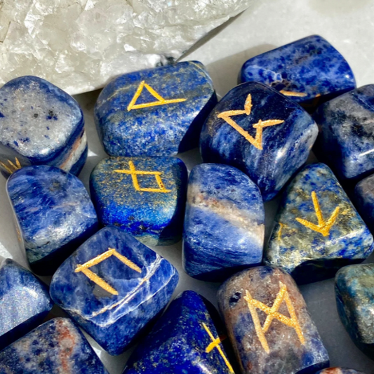 Lapis Lazuli Runes Set
